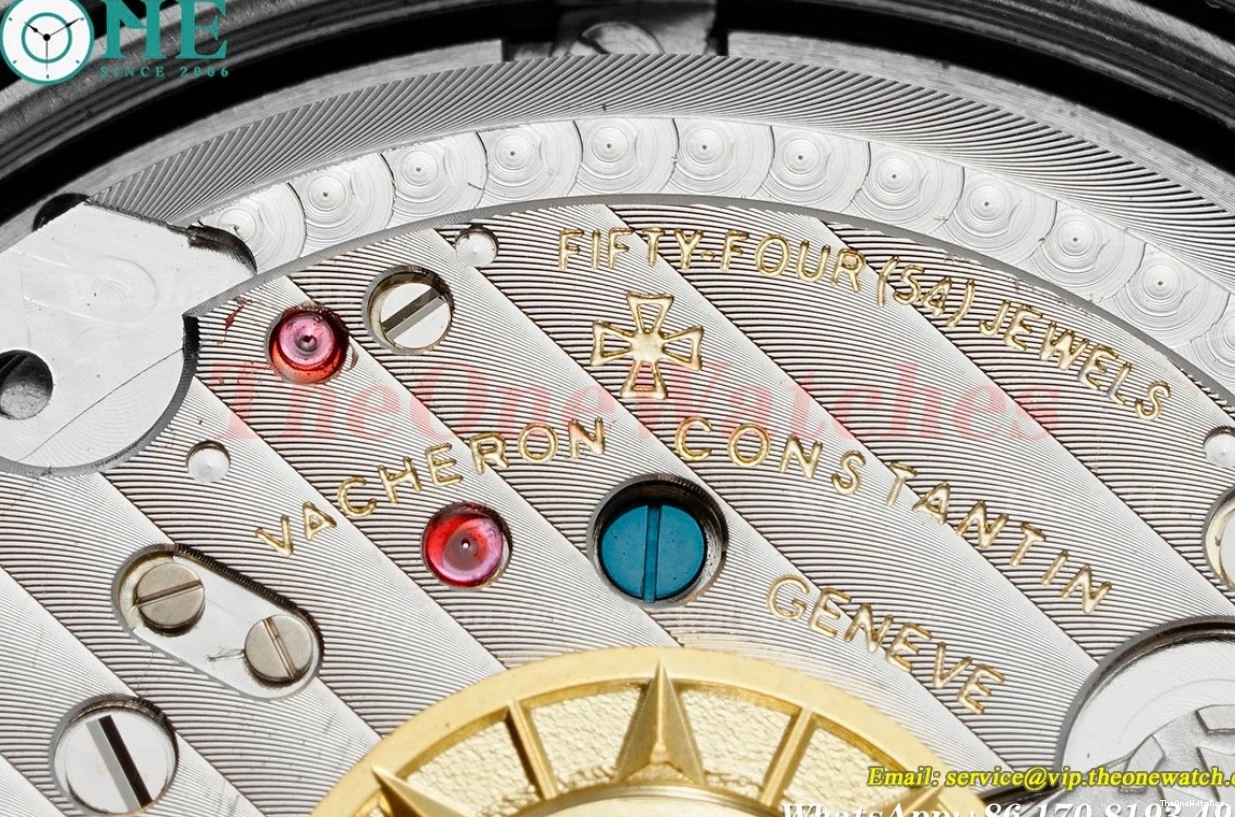 Overseas 5520V RU Dial 8F A7750 Green 41mm SS Mod 0309